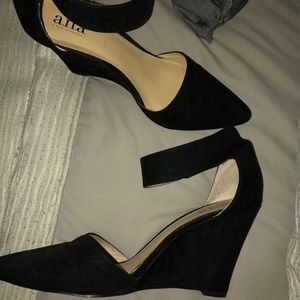 Black a.n.a heels!